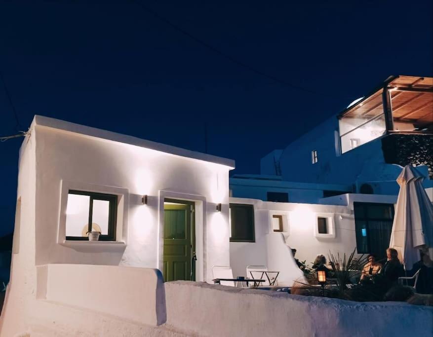 דירות Foinikiá Finikas Cave House מראה חיצוני תמונה